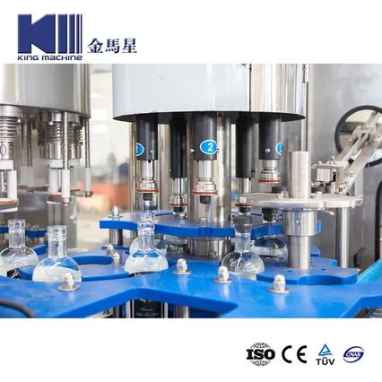 टेबलटॉप ऑटोमैटिक वैक्यूम लिक्विड 4 हेड्स व्हिस्की स्पिरिट वाइन बॉटल ग्रेविटी साइफन ओवरफ्लो फिलिंग मशीन