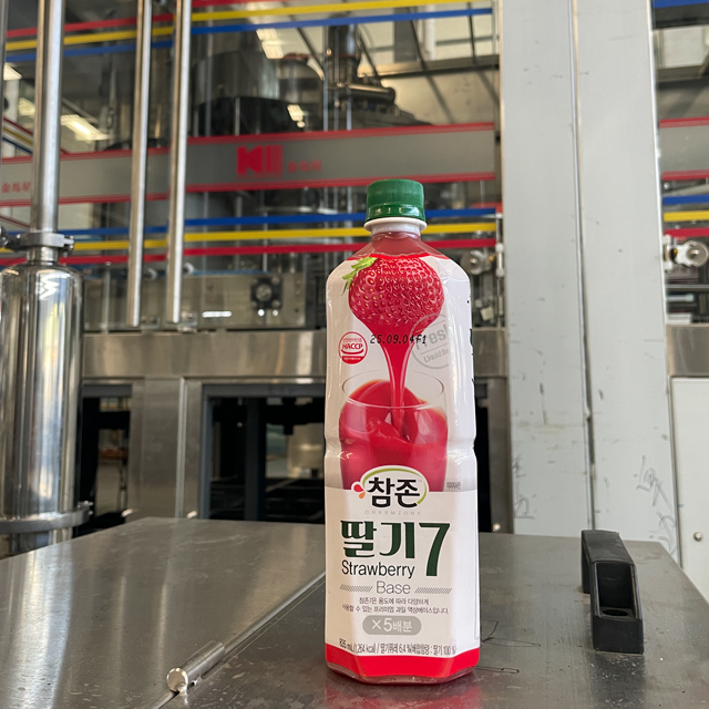 जूस की बोतल