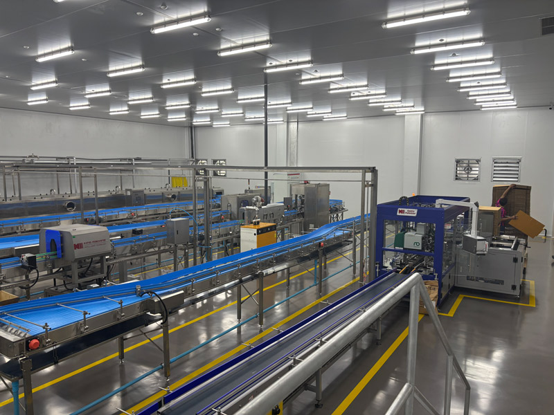 जूस भरने की रेखा