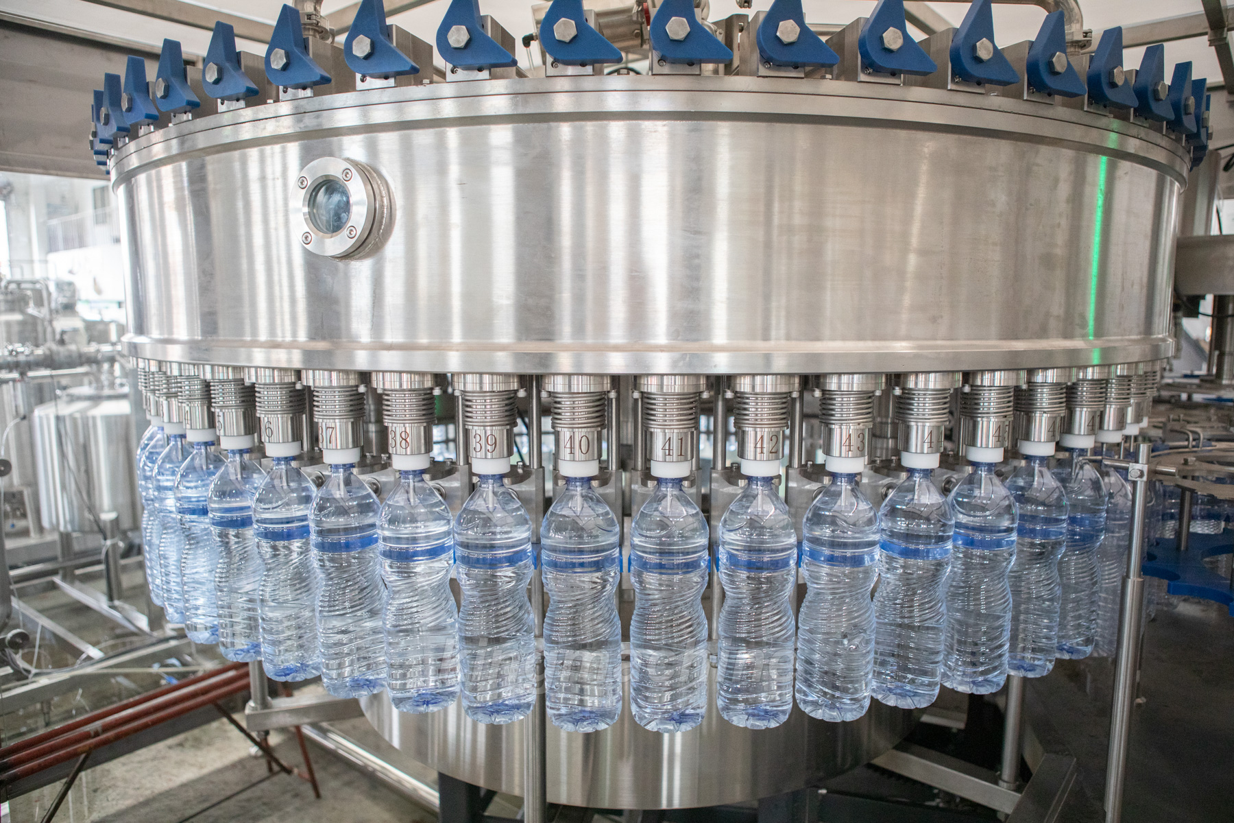 गुरुत्वाकर्षण भरने वाला मोनोब्लॉक